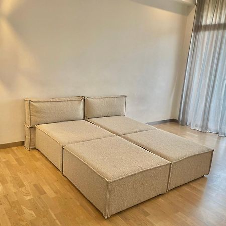 Metro Apartment Erivan Dış mekan fotoğraf