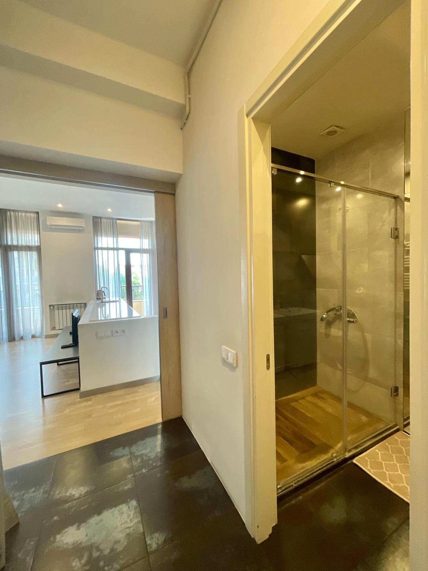 Metro Apartment Erivan Dış mekan fotoğraf