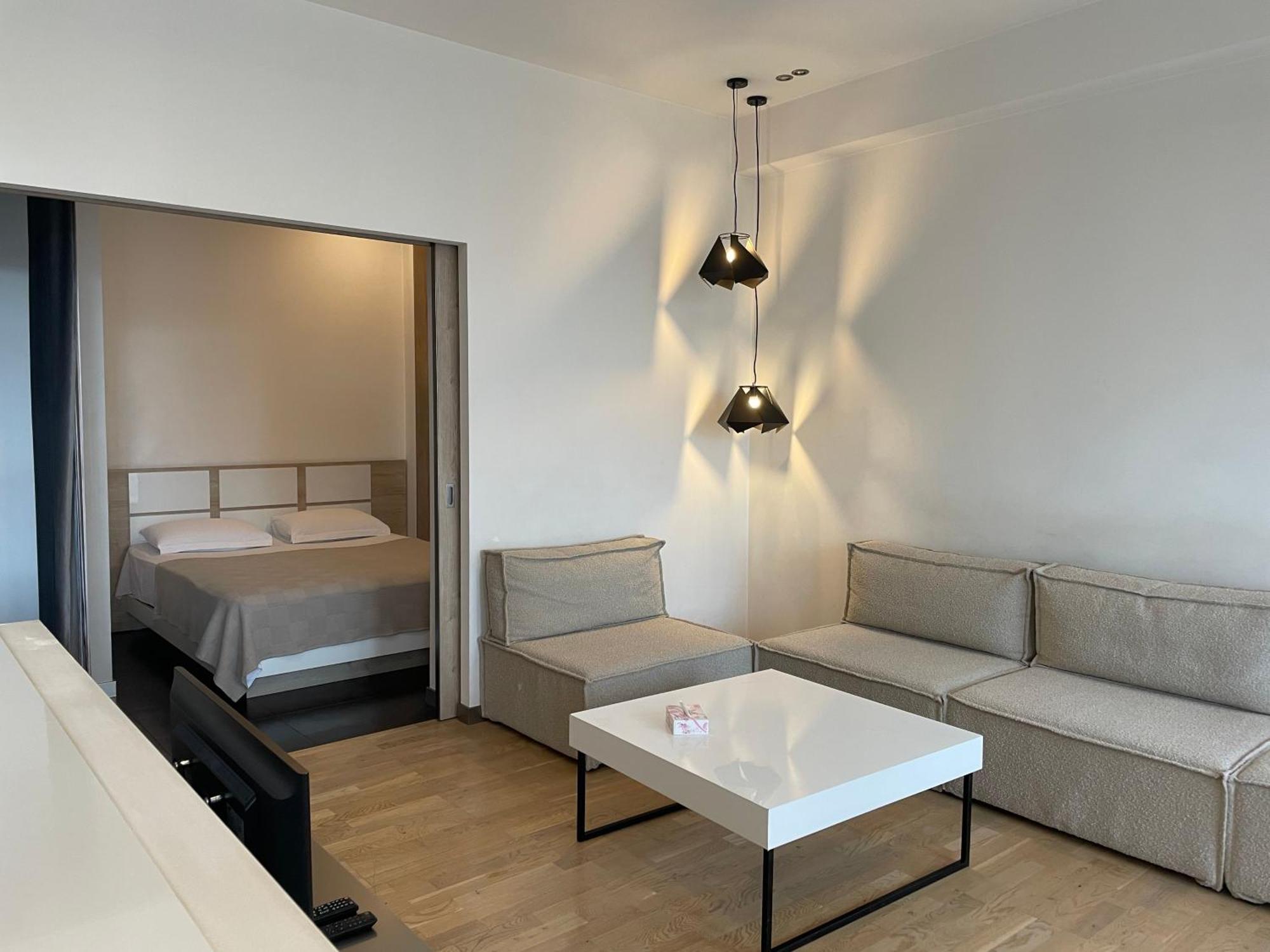 Metro Apartment Erivan Dış mekan fotoğraf