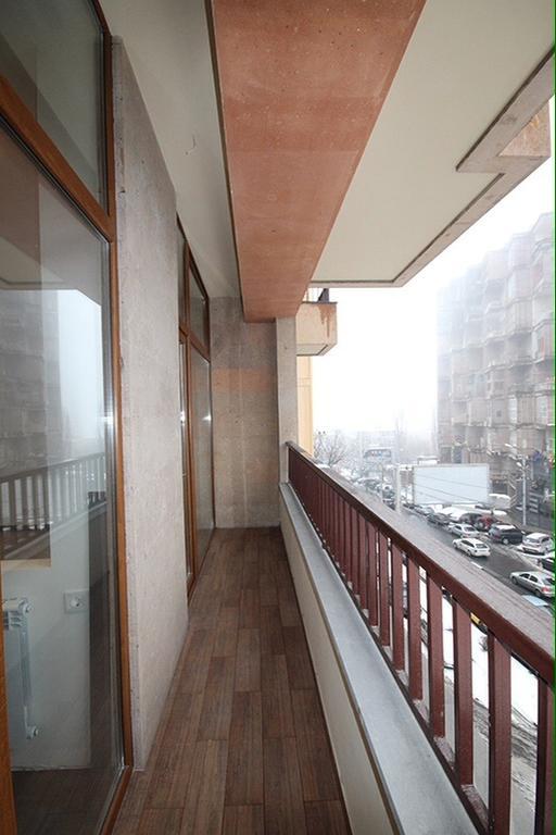 Metro Apartment Erivan Dış mekan fotoğraf